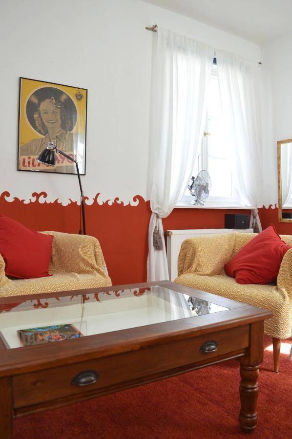 Epic Location Apartment ดุสเซลดอร์ฟ ภายนอก รูปภาพ